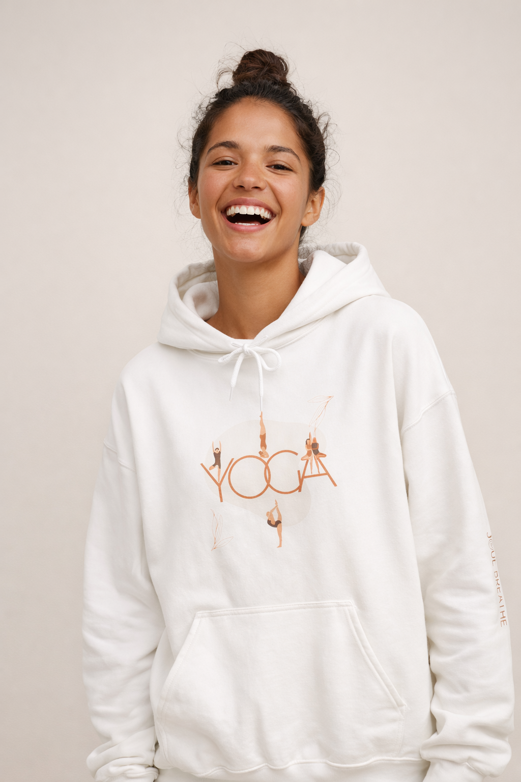 Sudadera con capucha y estampado de pose de yoga