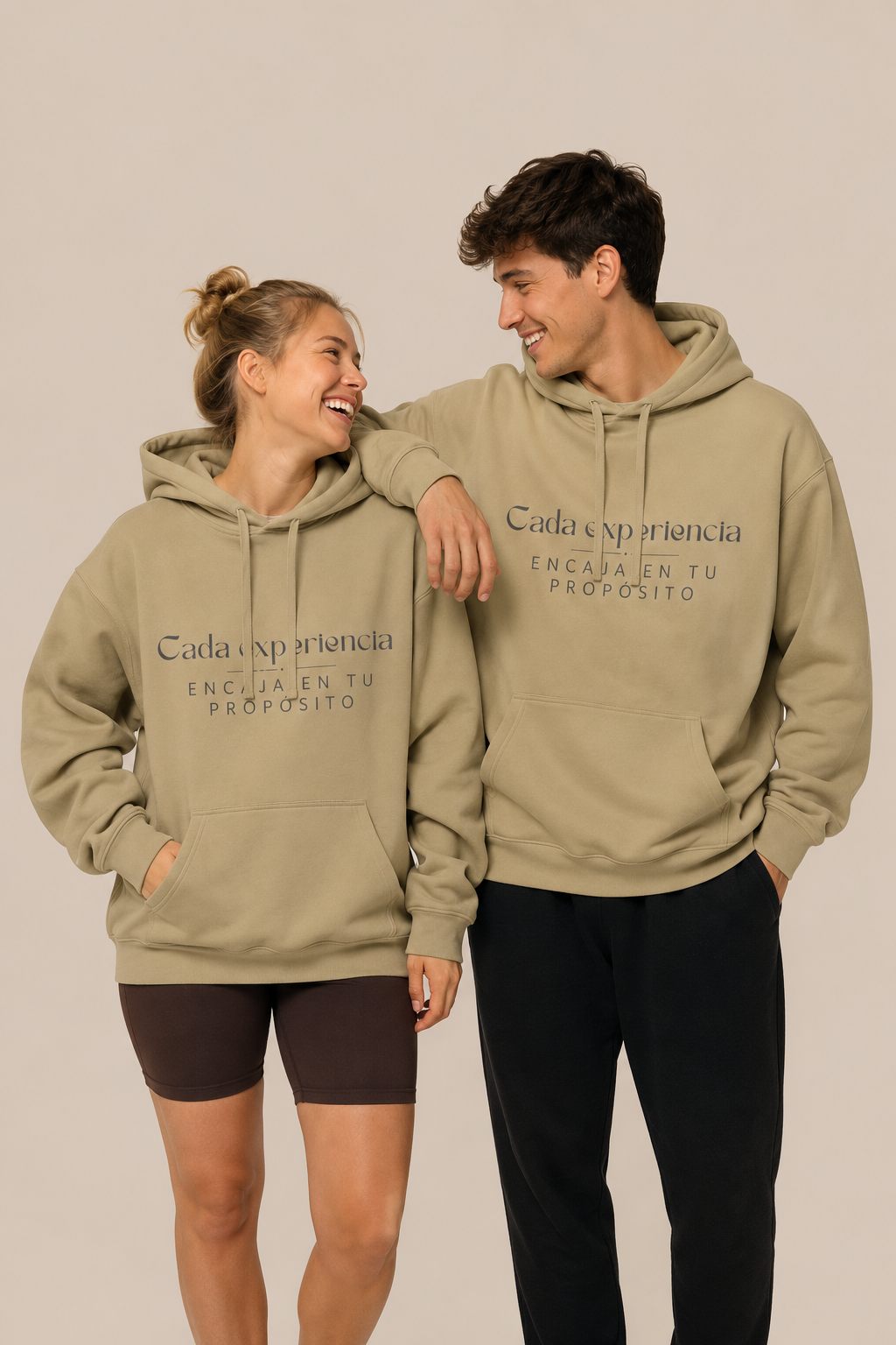 Hoodie — Cada experimenta “Encaja en tu propósito”