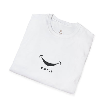 Camiseta Minimalista de Sonrisa